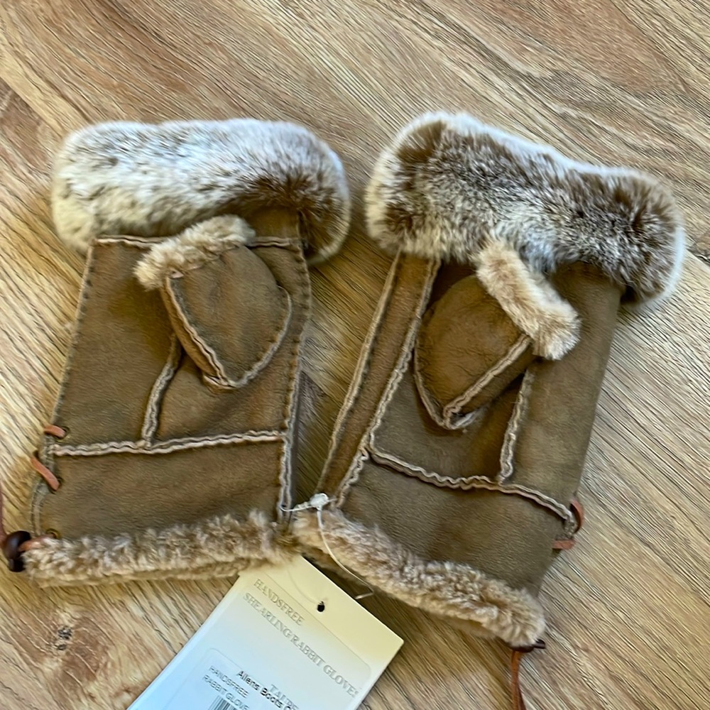 Shearling/Rabbit Gloves